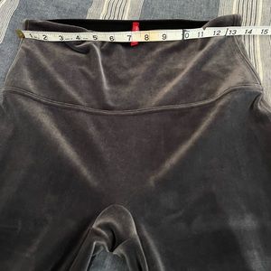 NWOT Gray Velvet Spanx Leggings